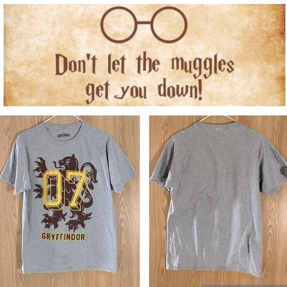 Harry Potter Gryffindor Gray Tee Top - Picture 5 of 5